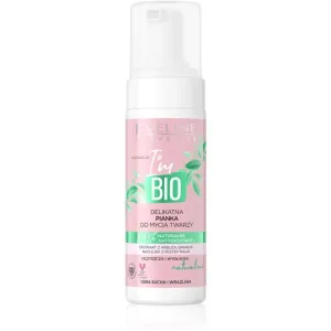 Eveline Cosmetics I'm Bio sanfter Reinigungsschaum für trockene und empfindliche Haut 150 ml