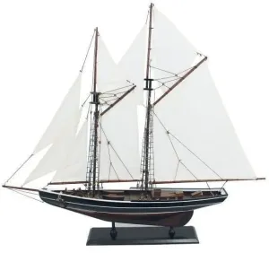 Sea-Club Sailing yacht - Bluenose 74cm